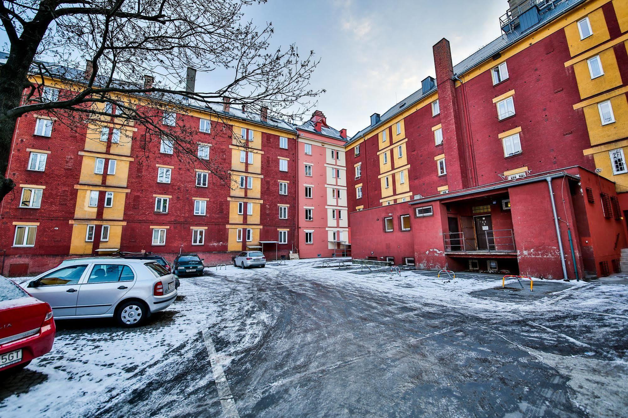 Vitom Apartments Острава Экстерьер фото
